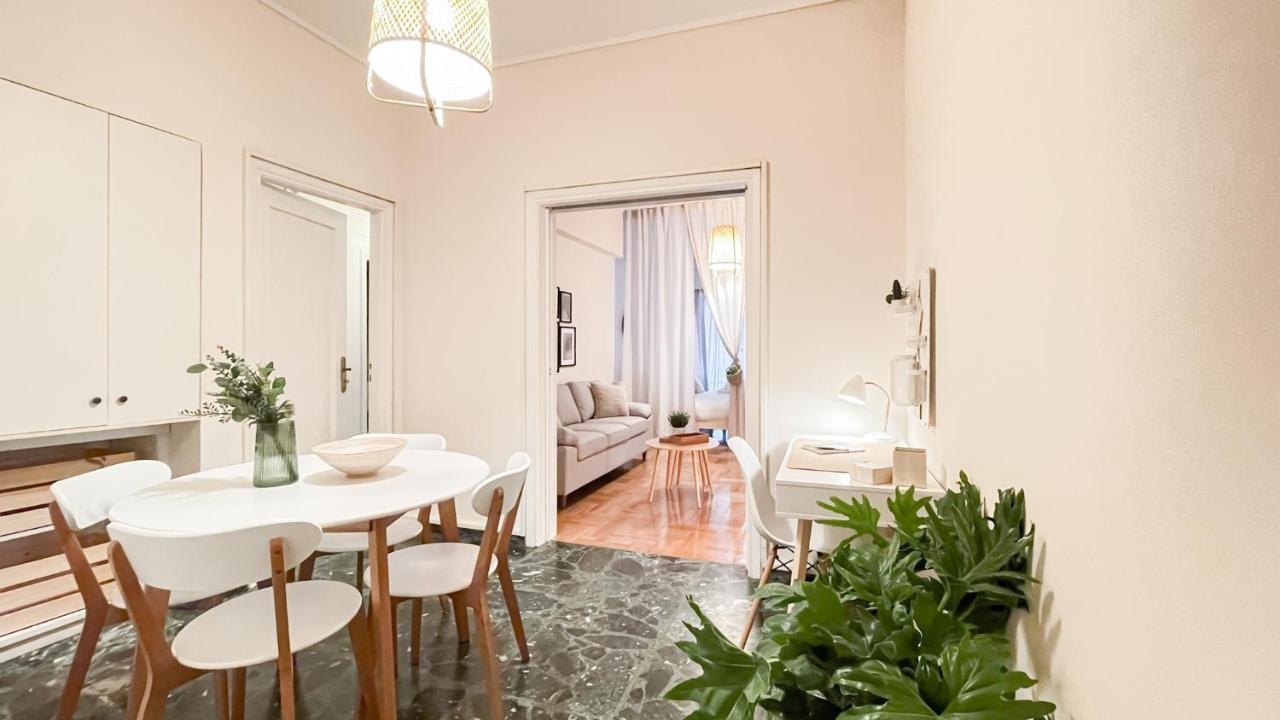 Boho Chic 2Br Apartment In The Center Of Atene Esterno foto