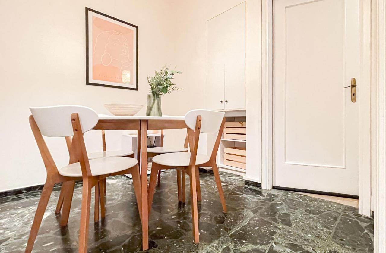 Boho Chic 2Br Apartment In The Center Of Atene Esterno foto