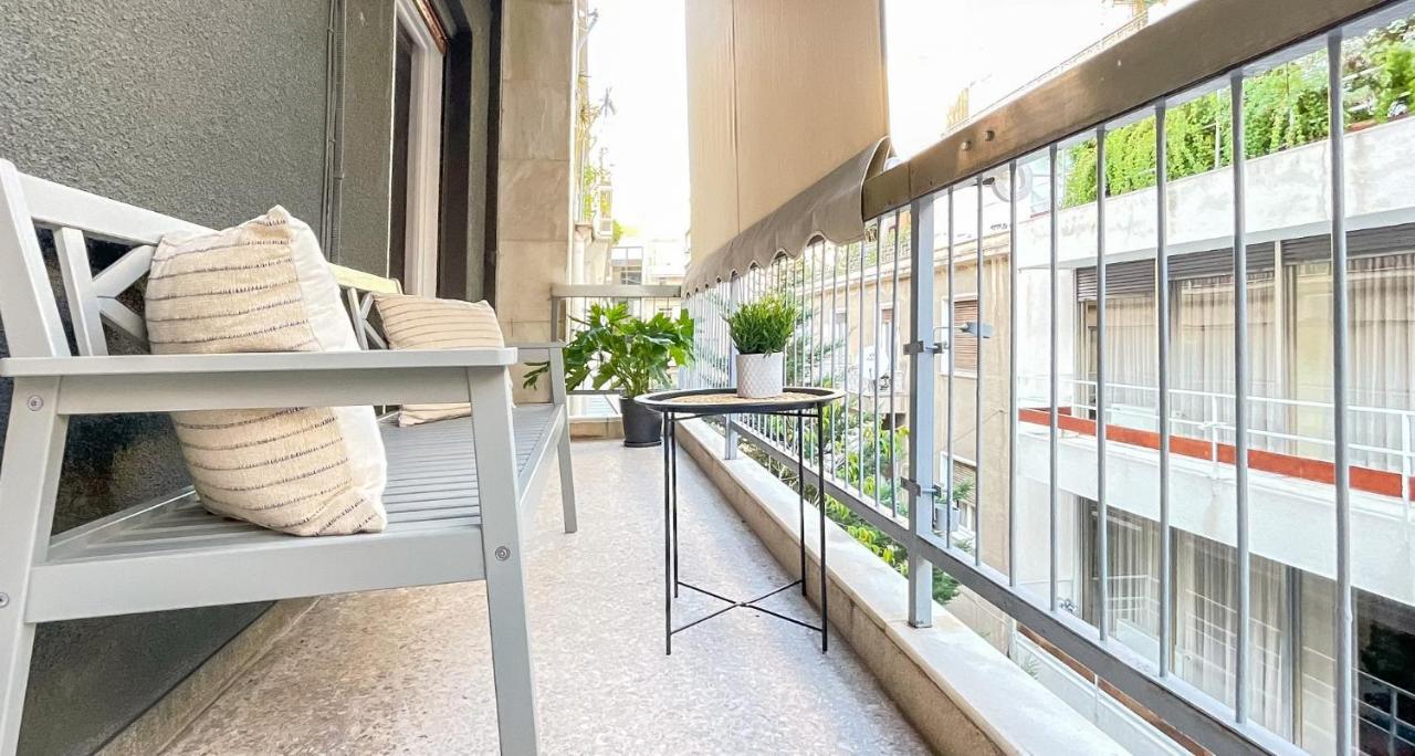 Boho Chic 2Br Apartment In The Center Of Atene Esterno foto