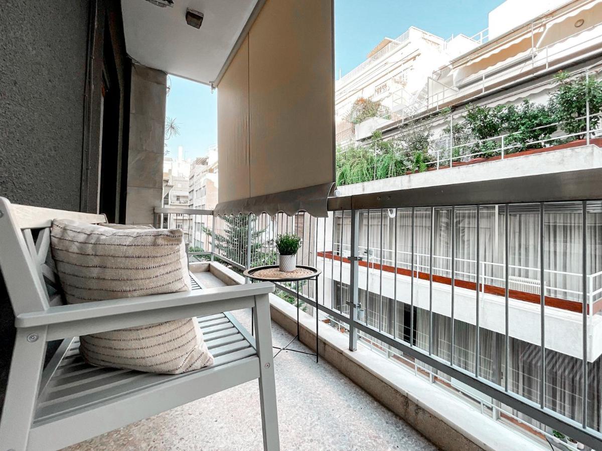 Boho Chic 2Br Apartment In The Center Of Atene Esterno foto